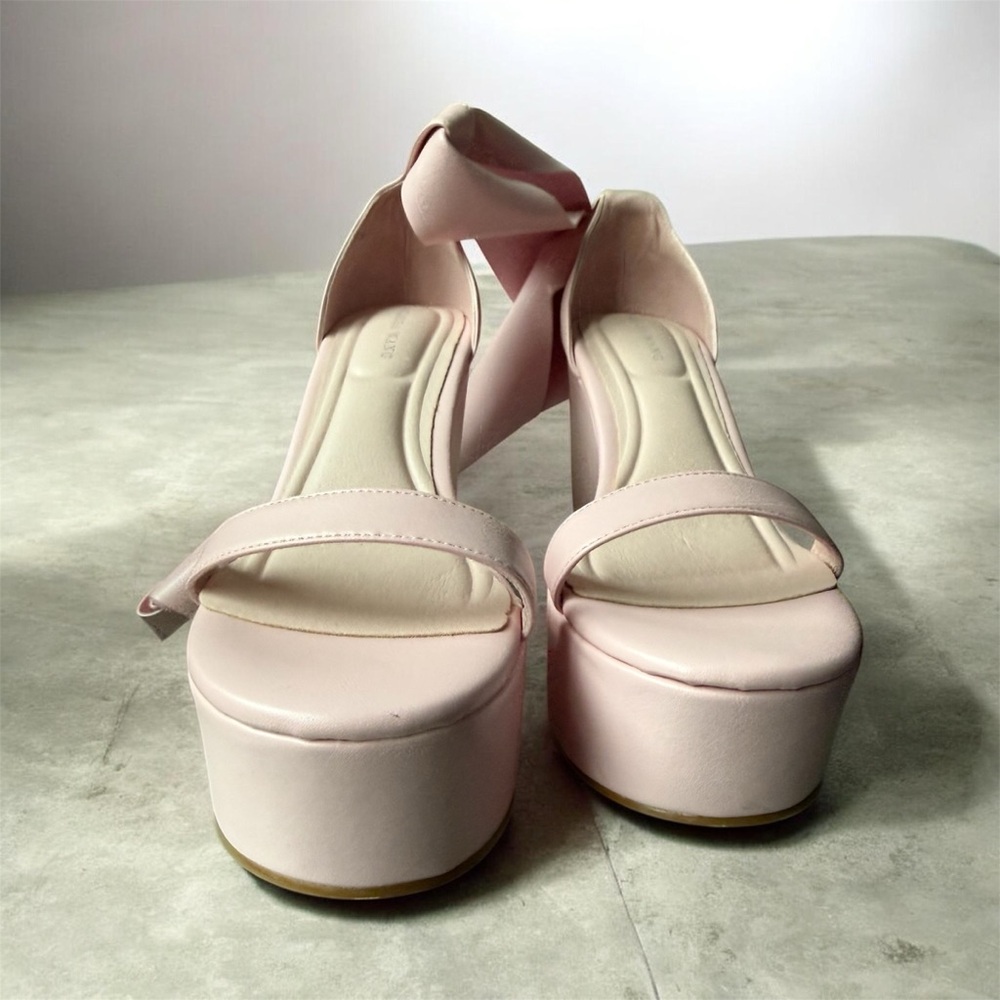 Azalea Wang Emeka Pink Platform Sandal with Bow - Size 9 - Picture 5 of 8